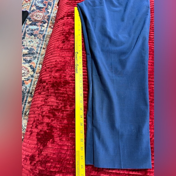 Banana Republic Women’s Deep Blue Plaid Patterned Cropped Dress Pants - Picture 6 of 10